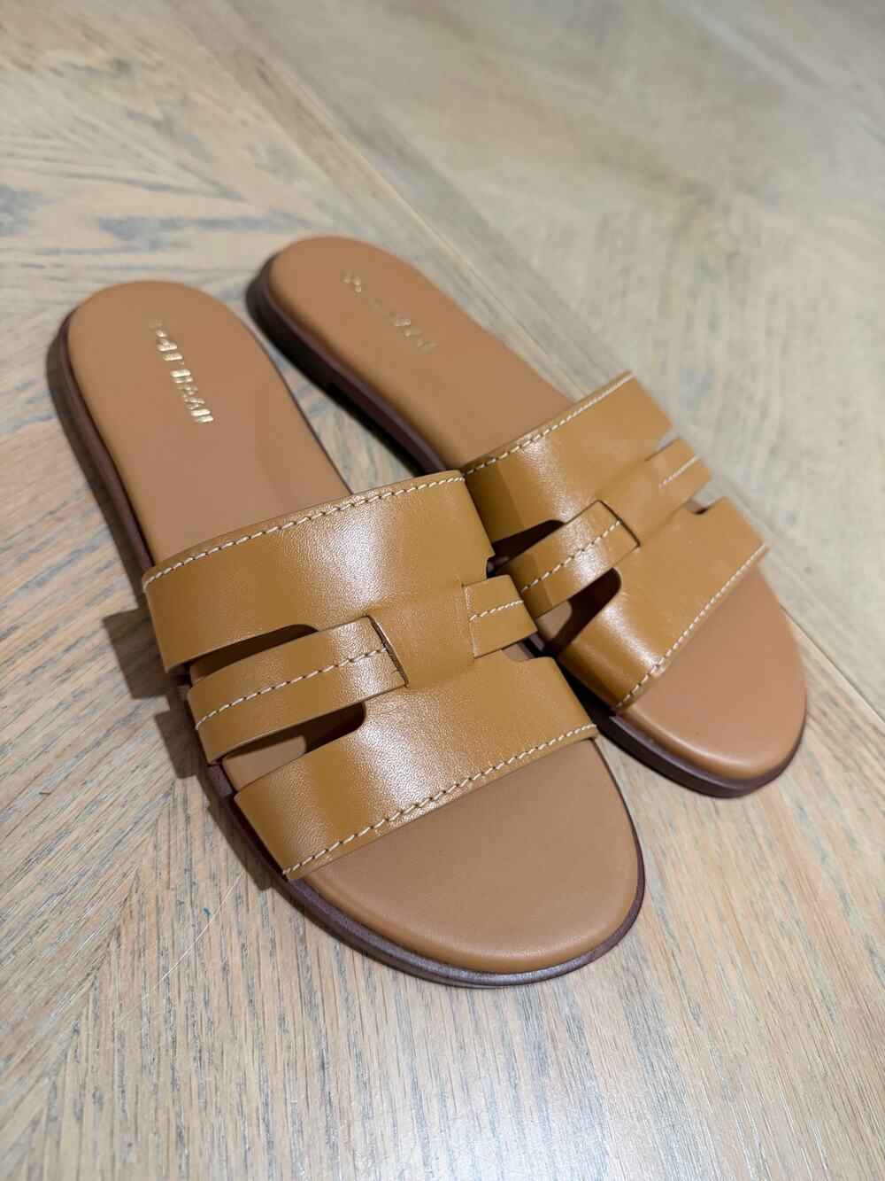 Cole Haan Flynn slides tan size 7